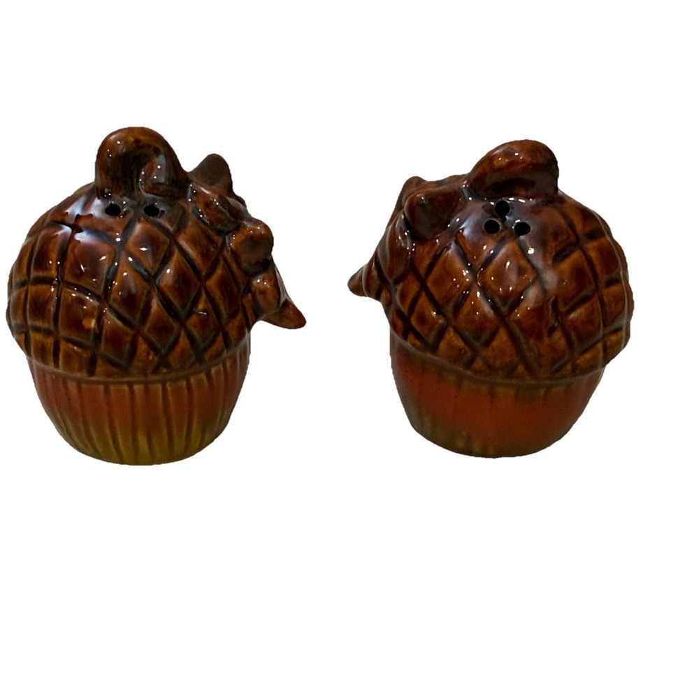 Vintage Autumn Fall Leaves Acorn Salt‎ & Pepper Shakers Acorns